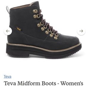 Teva Midform Boots